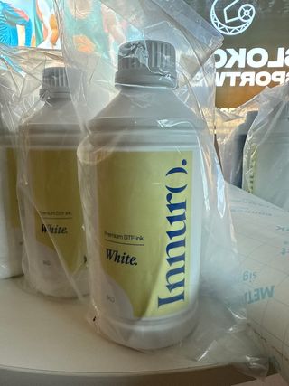 Tinta Innuro DTF Blanca y color.