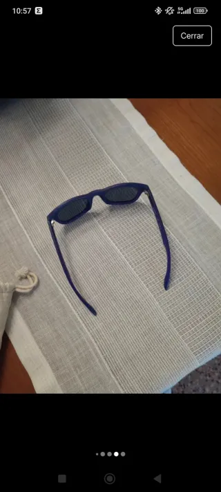 Gafas de sol lilas