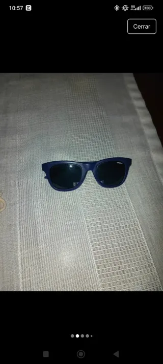 Gafas de sol lilas