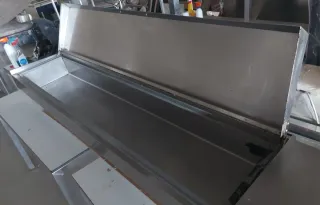 Tapero vitrina frío 230x42x26 cms