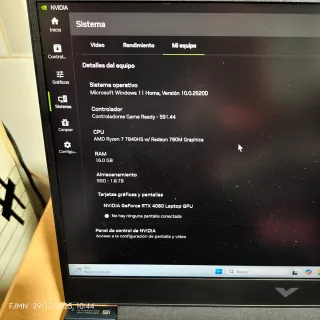 HP Victus 7840HS RTX4060