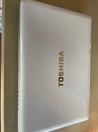 Portátil Toshiba Blanco i3