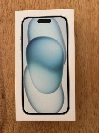 iPhone 15 128GB bundle scatola + cavo + 3 cover
