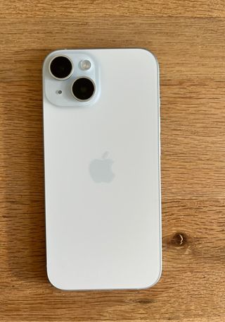 iPhone 15 128GB bundle scatola + cavo + 3 cover