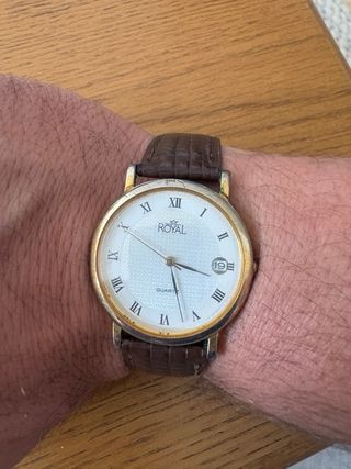Reloj Royal Clásico Cuarzo con Fecha