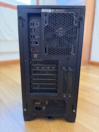 PC Gaming Ryzen 7 5800X + RX 6700 XT / 32GB / 1TB