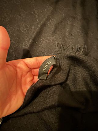 Bufanda Seda Gucci Negra Rayas Roja Gris