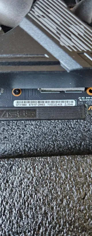 Scheda Video ASUS TUF-GTX1660-O6G-Gaming