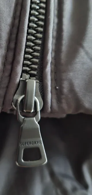 Abrigo largo acolchado Superdry negro