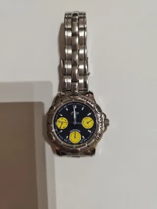 2 Relojes Lotus Mujer plateados 15 € cada reloj.