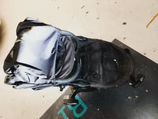 Carrito de bebé negro- CITY TOUR BABY JOGGER