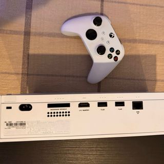 Xbox Series S Blanca + Mando