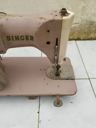 Máquina de coser Singer vintage