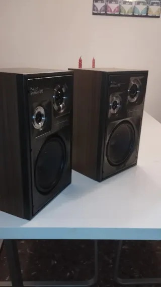 Equipo de música Philips.