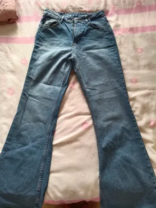 Jeans Flare Tiro Alto Talla 36