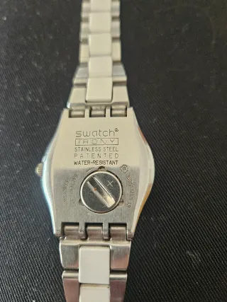 Orologio Swatch Irony Bianco e Argento