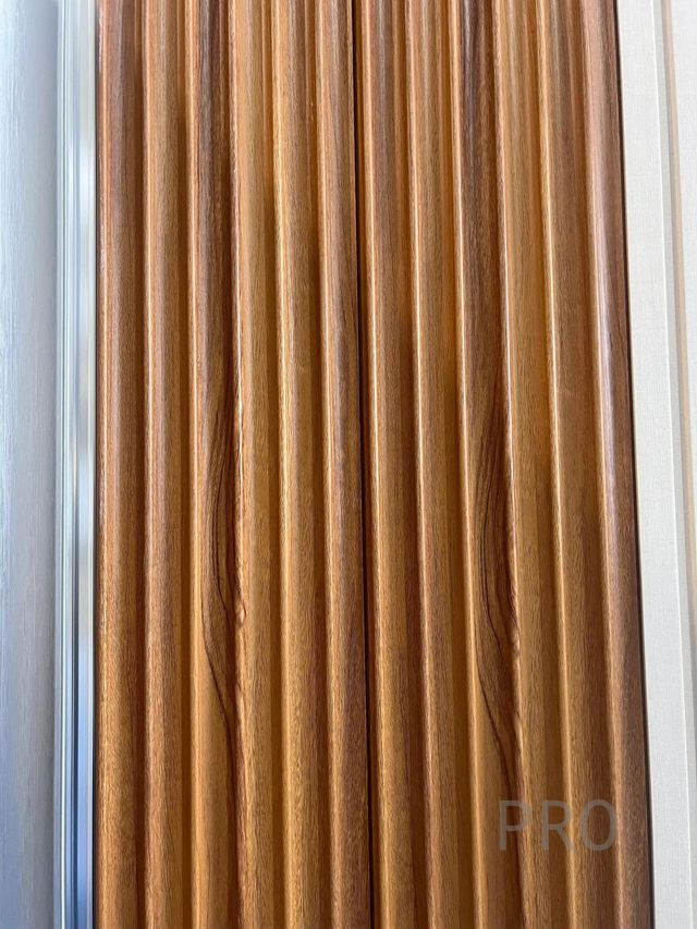 Listones de PVC Madera Roble Texturizado