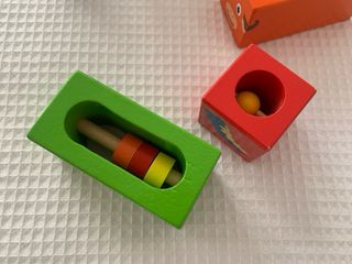 Lote 2 juguetes sensoriales madera