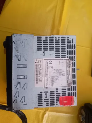 Radio Coche Akarra Negra y Plateada