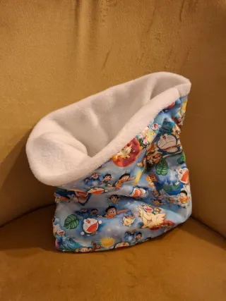 Cuello calentito estampado Doraimon