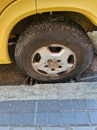 Mercedes-Benz Sprinter 2000