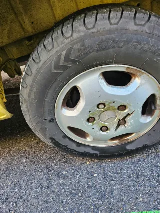 Mercedes-Benz Sprinter 2000