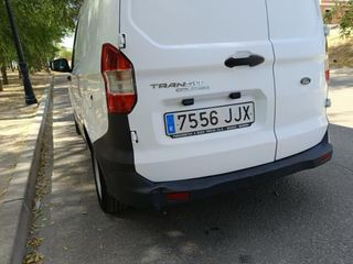 Ford Transit Courier 2015