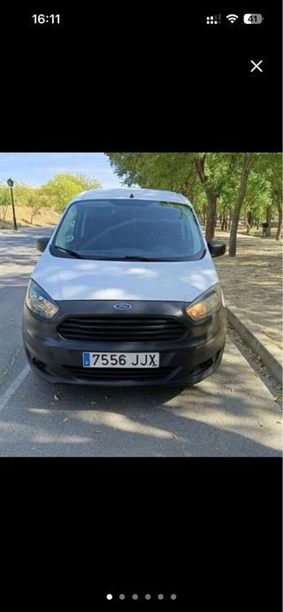 Ford Transit Courier 2015