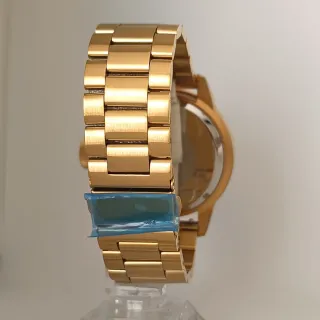 Reloj Nautica Dorado Cronógrafo