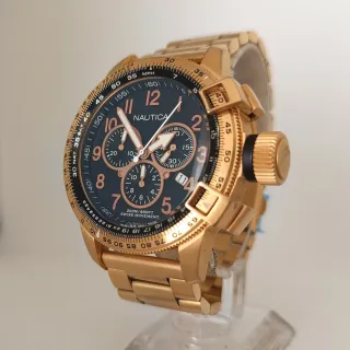Reloj Nautica Dorado Cronógrafo
