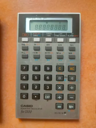 RARA CALCULADORA CASIO FX 7100 RETRO VINTAGE