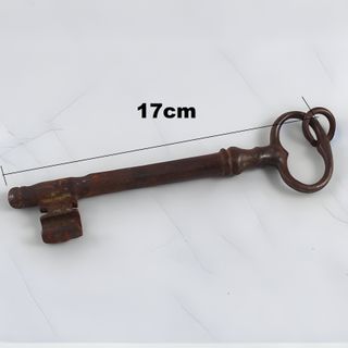 Llave antigua hierro forjado 17cm