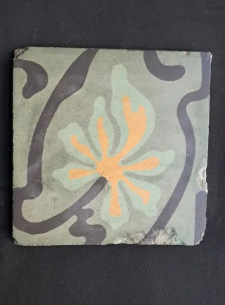 Baldosa hidráulica centenaria 20x20 cm