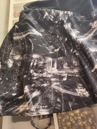 Falda Adidas Talla XS Negra y Blanca