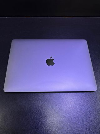 MacBook Pro i5 Touchbar Touch ID (A2251)