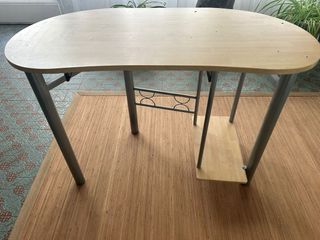 Mesa escritorio madera y metal solo venta persona