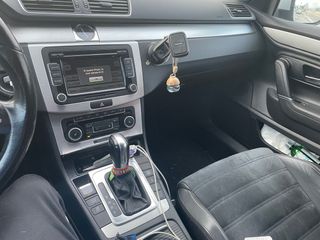 Volkswagen Passat CC 2011