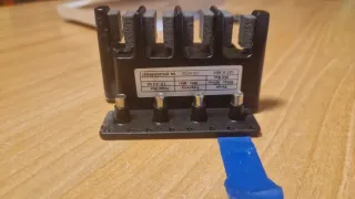 Circutor Wi-beee Trifásico amb neutre a l'esquerra