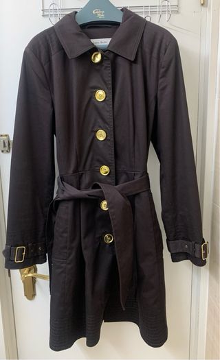 Gabardina Zara Basic Marrón Botones Dorados