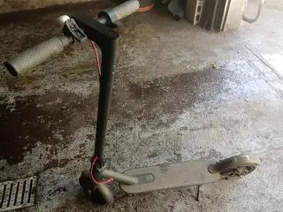 Patinete Eléctrico Xiaomi Sólo para repuestos
