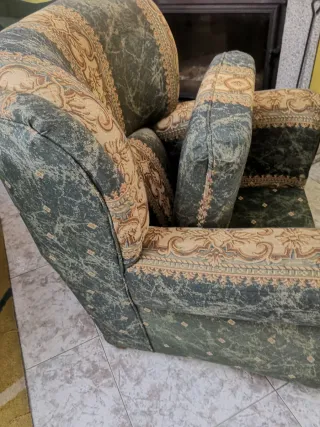 Sillón de salón estampado