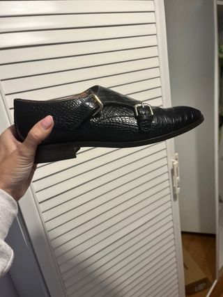 Zapato Lottusse Piel Negro Talla 37. Sin estrenar