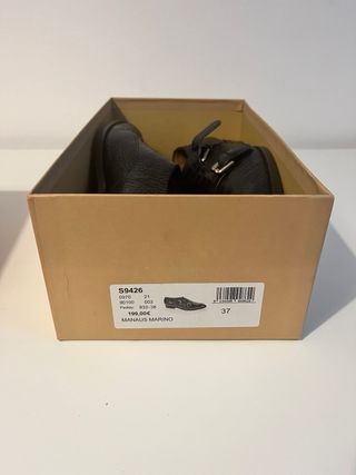 Zapato Lottusse Piel Negro Talla 37. Sin estrenar