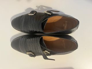 Zapato Lottusse Piel Negro Talla 37. Sin estrenar