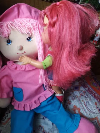 Muñeca Tarta de Fresas