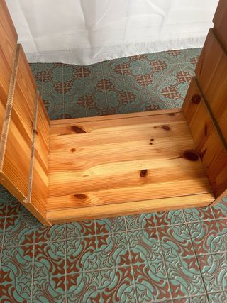 Mueble auxiliar madera Ikea solo venta en persona3