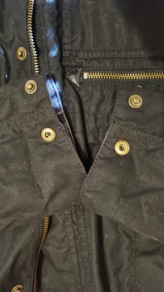 Parka Barbour Kelsall Algodón Encerado Negra