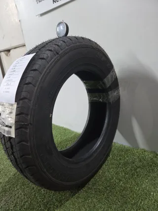 175 65 14C 90/98 T DUNLOP LT30-6