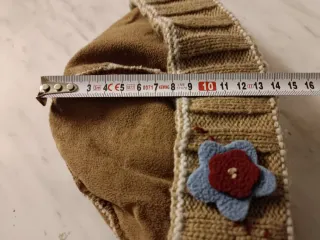 Berretto invernale bambina con fiore