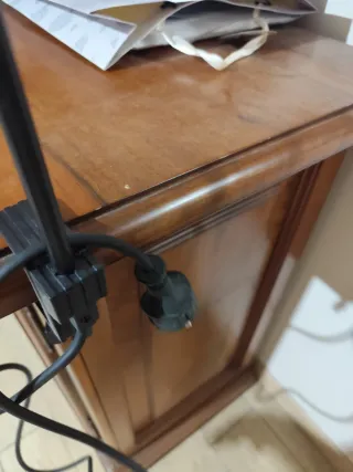 Lampada da tavolo vintage regolabile